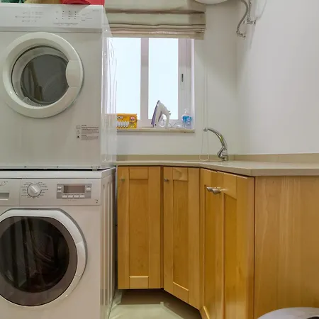 Stunning Seafront 3br With Terrace In By 360 Estates Apartment *