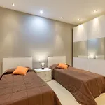 Apartmán Stunning Seafront 3br With Terrace In By 360 Estates Sliema