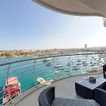 Stunning Seafront 3br With Terrace In By 360 Estates Apartmán *