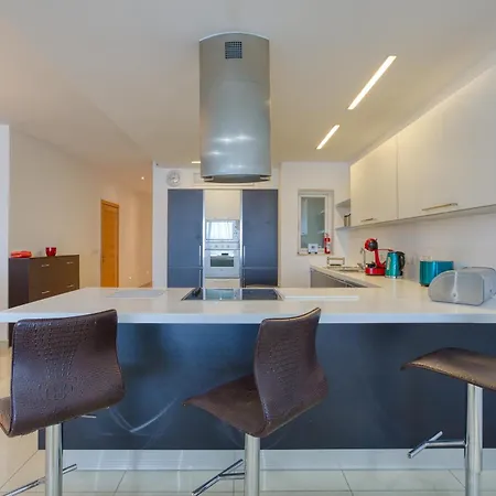 Stunning Seafront 3br With Terrace In By 360 Estates Lägenhet Sliema