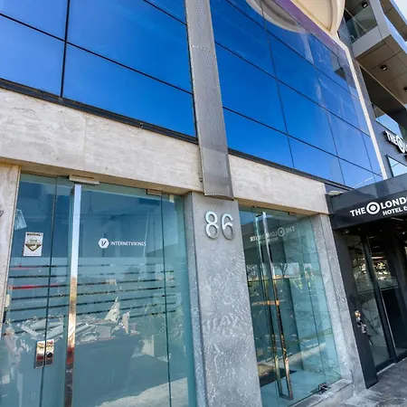 Stunning Seafront 3br With Terrace In By 360 Estates סליאמה