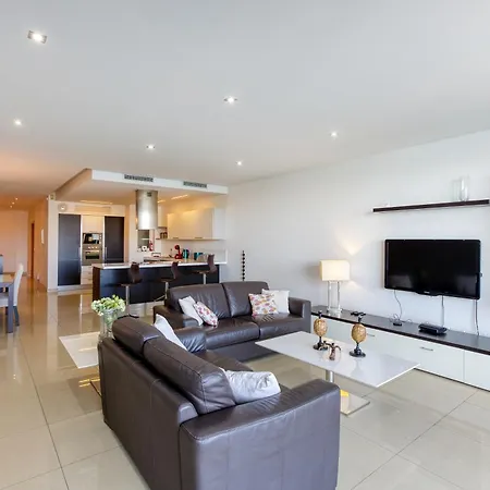 Апартаменты Stunning Seafront 3br With Terrace In By 360 Estates *
